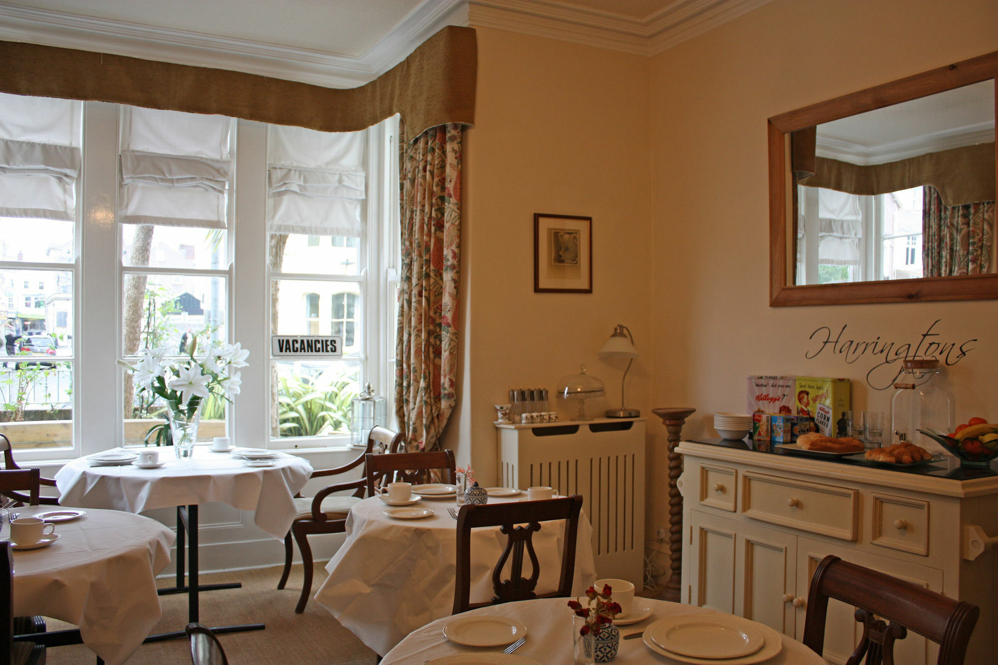 Harringtons At 14 Guest house Llandudno